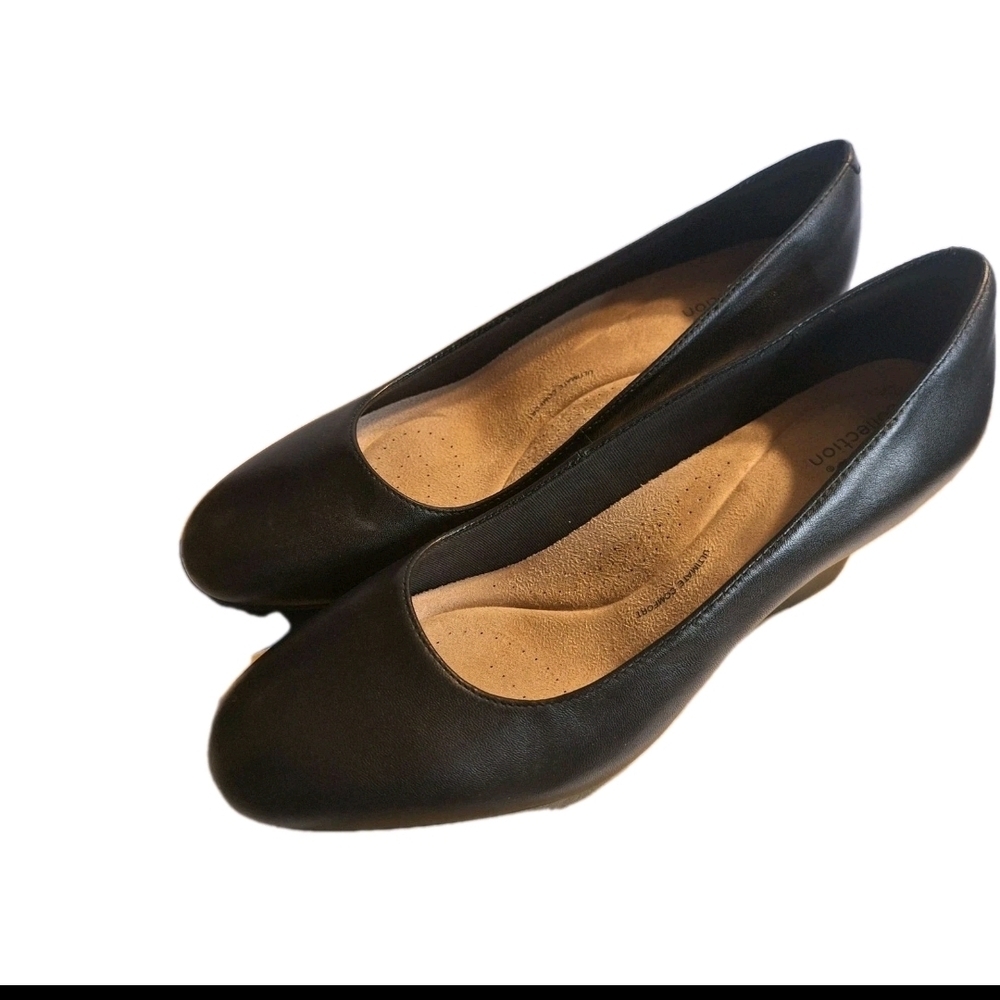 New Clarks Olivette Pearl Black Leather Women's Wedges Shoes. Size 11